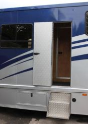 Horsebox Restoration based on Leyland DAF 45.